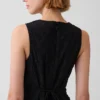 Vestido largo de cintura baja con ojales