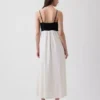 Vestido largo de cintura imperio en mezcla de lino