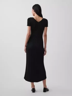 Vestido largo de jerséu acanalado con botones al frente