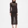 Vestido largo de jerséu transparente con cuello alto