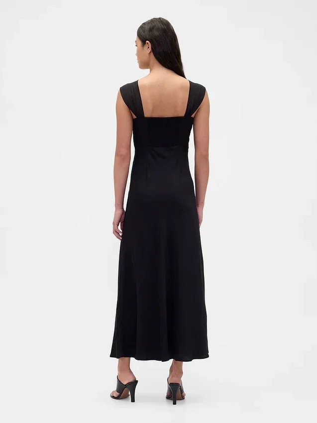 Vestido largo de materiales mixtos