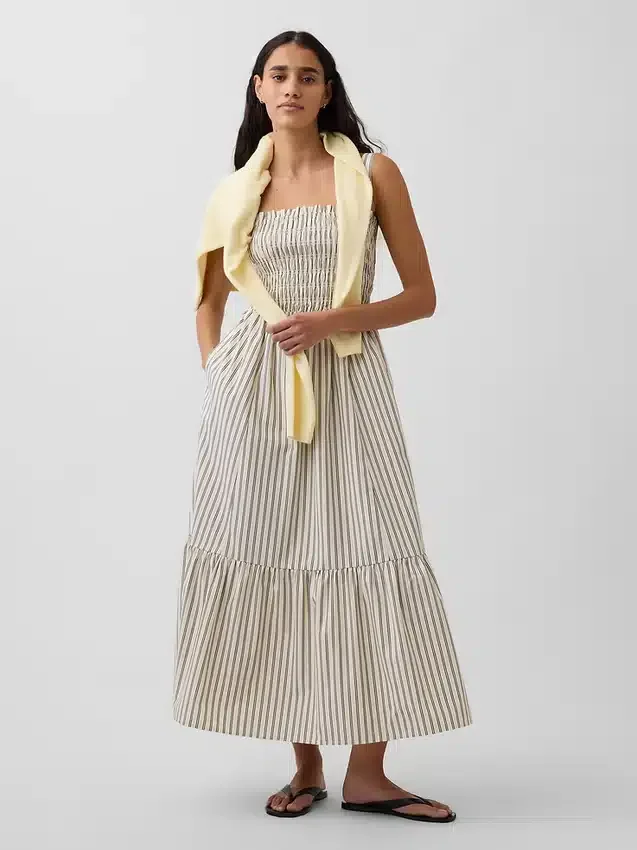 Vestido largo de popelín con corpiño fruncido