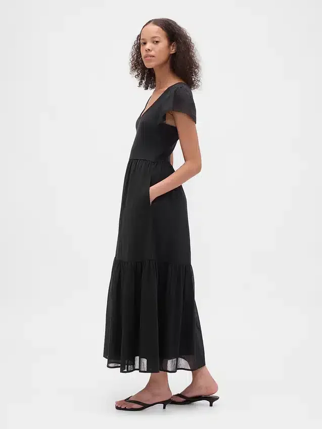 Vestido largo moderno con volantes de mezcla de telas