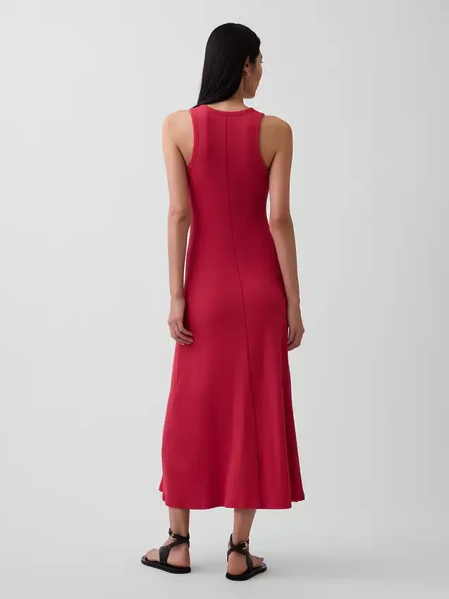 Vestido largo moderno sin tirantes con soporte integrado