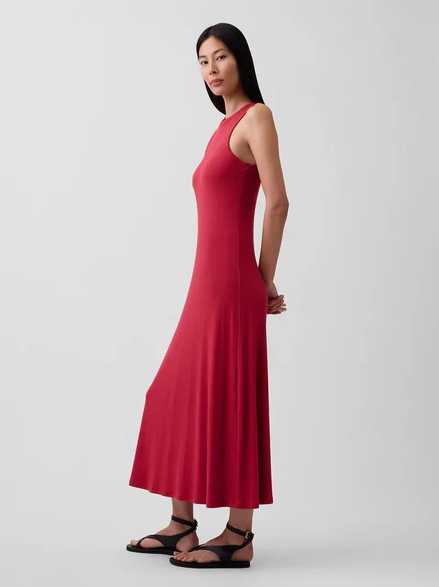 Vestido largo moderno sin tirantes con soporte integrado