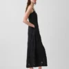 Vestido largo tipo camisola bordado de mezcla de lino
