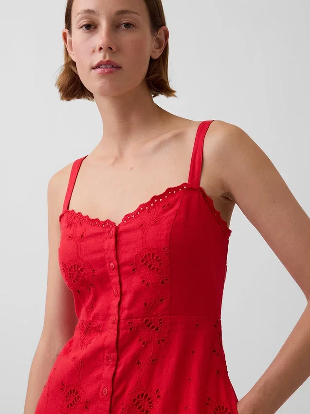 Vestido largo tipo camisola bordado de mezcla de lino