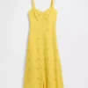 Vestido largo tipo camisola bordado de mezcla de lino