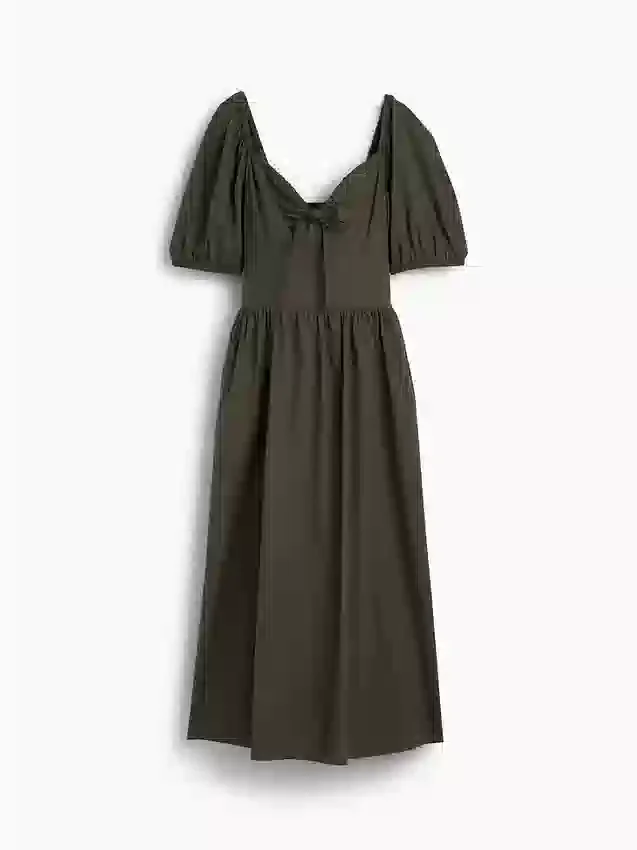 Vestido largo tipo corsé con mangas abullonadas