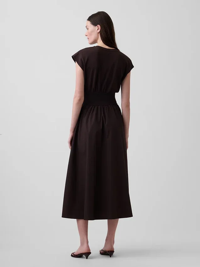 Vestido midi de cintura baja en mezcla de telas