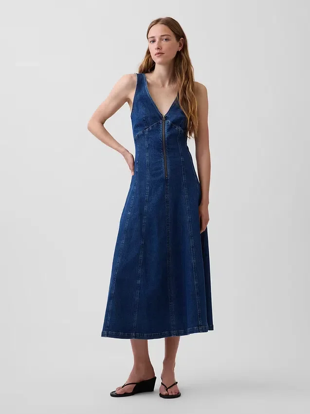 Vestido midi de mezclilla con costuras y cremallera frontal