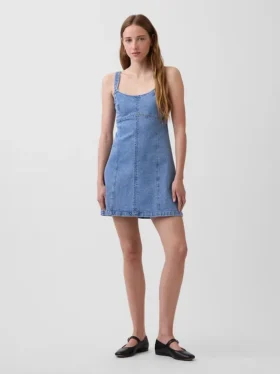 Vestido mini con paneles de mezclilla