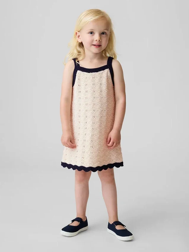 Vestido sin mangas de ganchillo para niños pequeños
