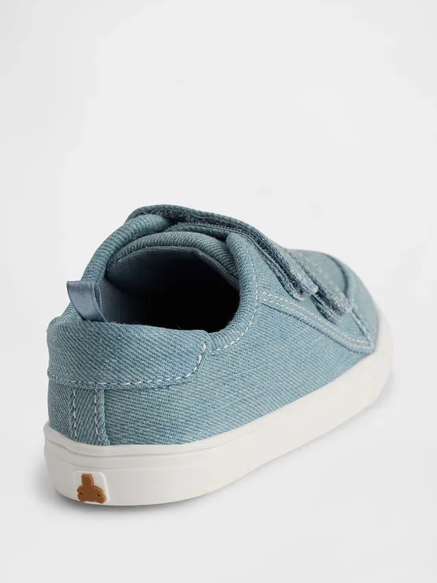 Zapatillas de lona y mezclilla para niños pequeños