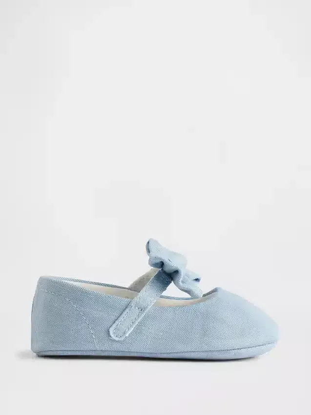 Zapatos Mary Jane con lazo de mezclilla para bebé