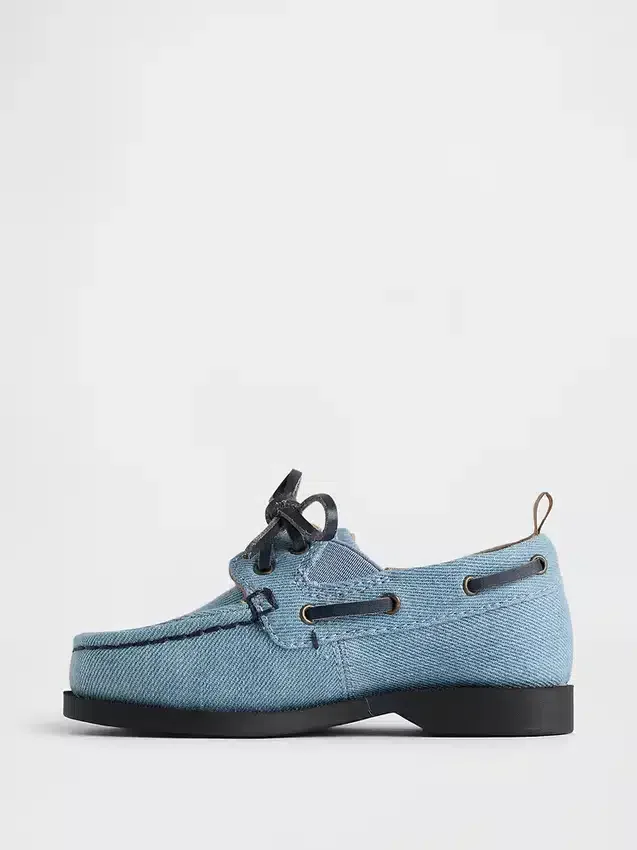 Zapatos náuticos de mezclilla para niños pequeños